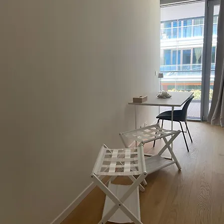Apartment 7 Waterfront *