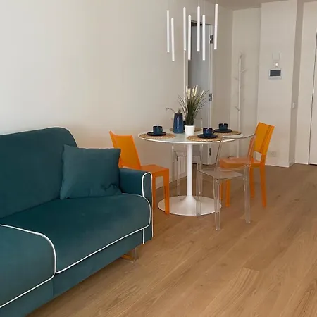 Apartment 7 Waterfront